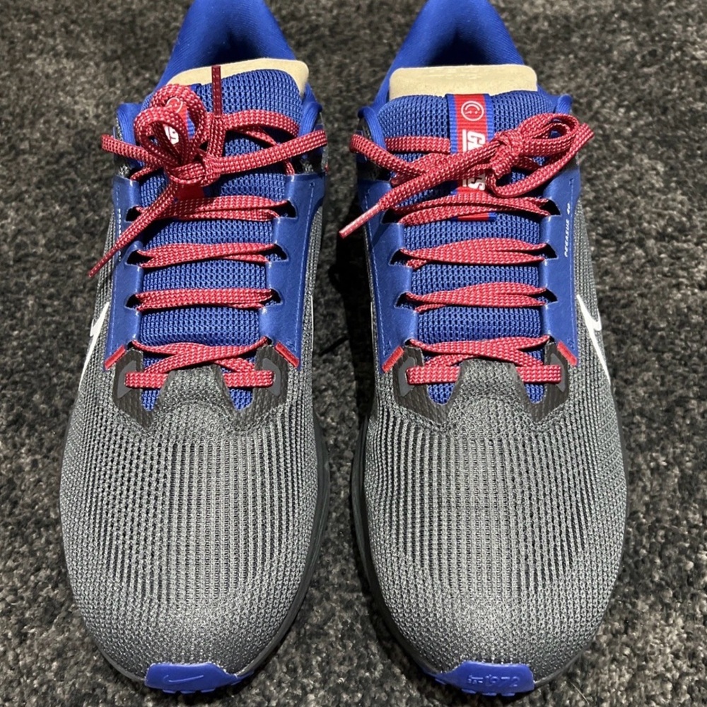 Nike anthracite New York Giants zoom pegasus 40 running shoes size 13